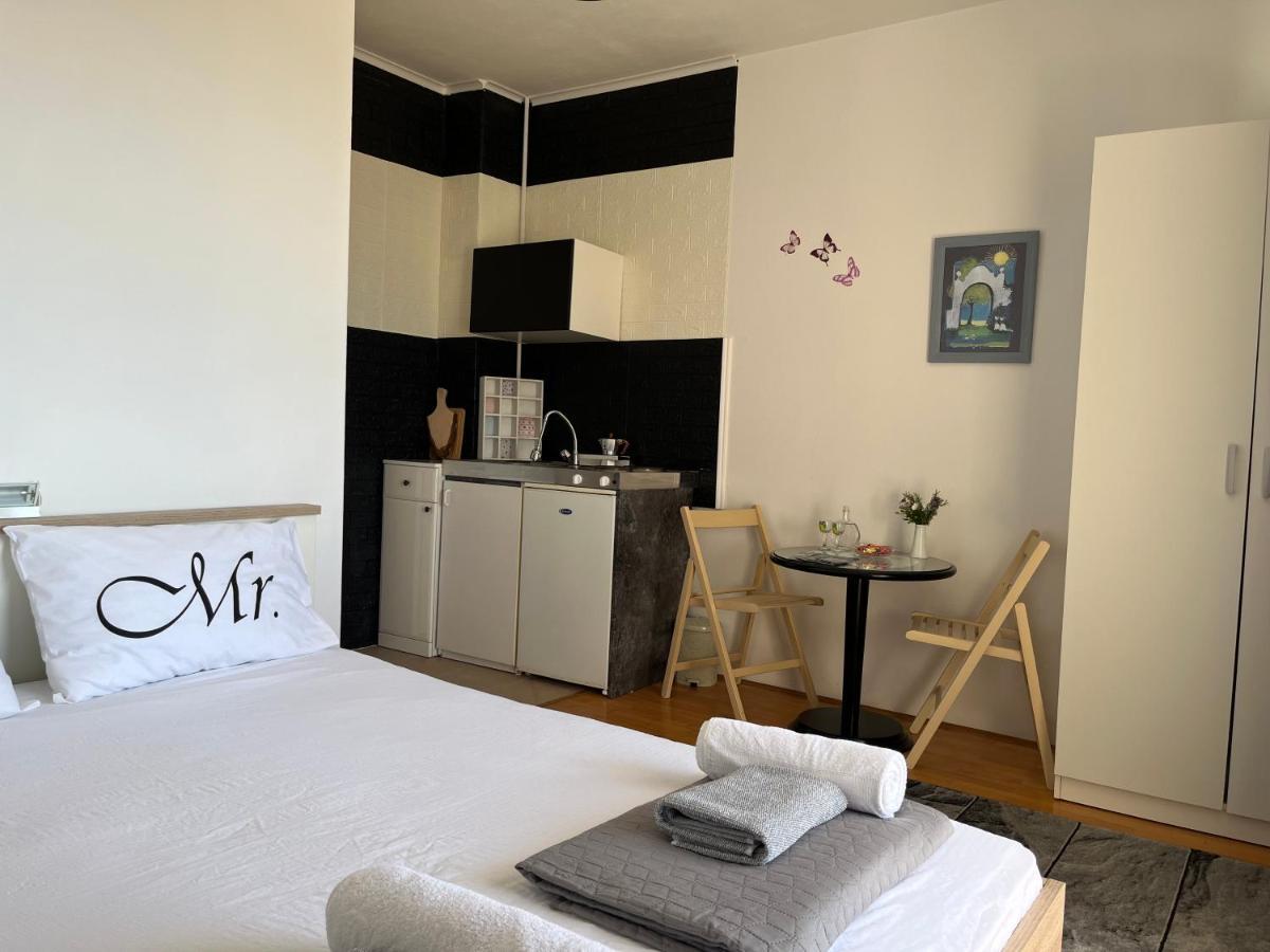 Apartments Cvjetkovic ムリニ エクステリア 写真